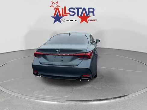 Used 2021 Toyota Avalon XLE FWD image 6