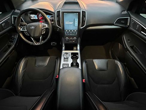 Used 2022 Ford Edge ST w/ Equipment Group 401A image 18