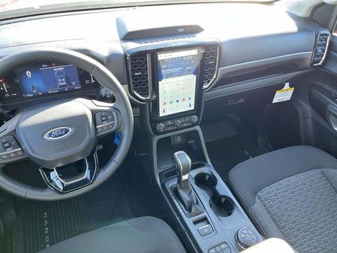 Used 2025 Ford Ranger XLT w/ FX4 Off-Road Package image 13