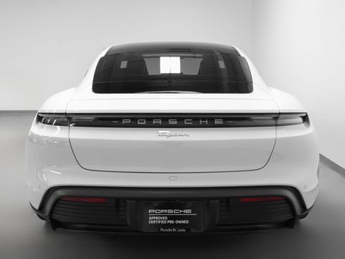 Certified 2022 Porsche Taycan image 11