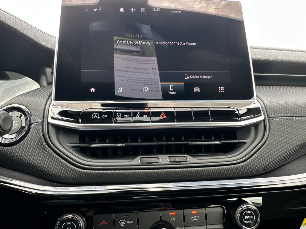 New 2026 Jeep Compass Latitude AWD/4WD image 26