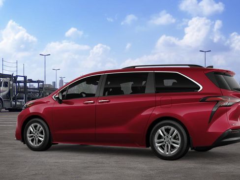 New 2026 Toyota Sienna XLE AWD/4WD image 5