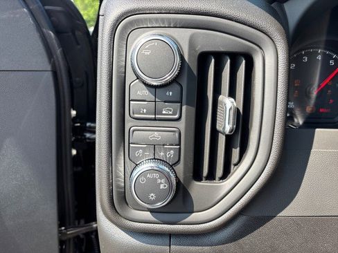 New 2025 GMC Sierra 1500 Pro w/ Graphite Edition image 18