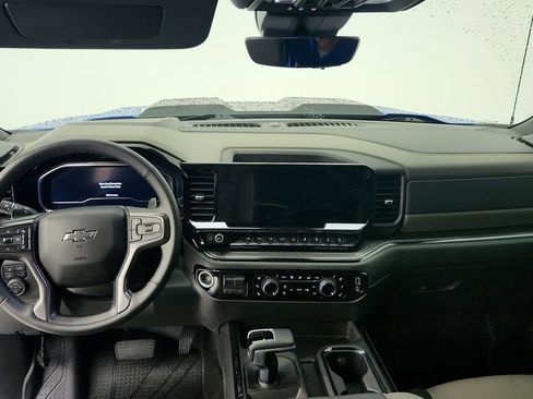 Used 2025 Chevrolet Silverado 1500 ZR2 w/ Technology Package AWD/4WD image 23