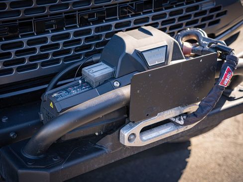 Used 2024 Ford Bronco Everglades image 4