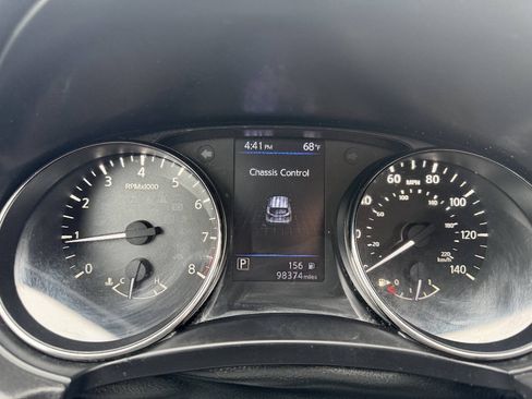 Used 2020 Nissan Rogue Sport SV FWD image 30