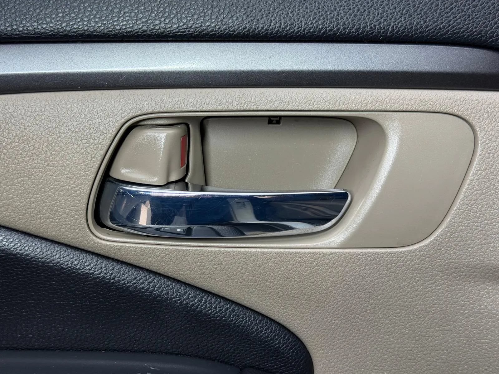 Used 2016 Honda Pilot EX-L image 29