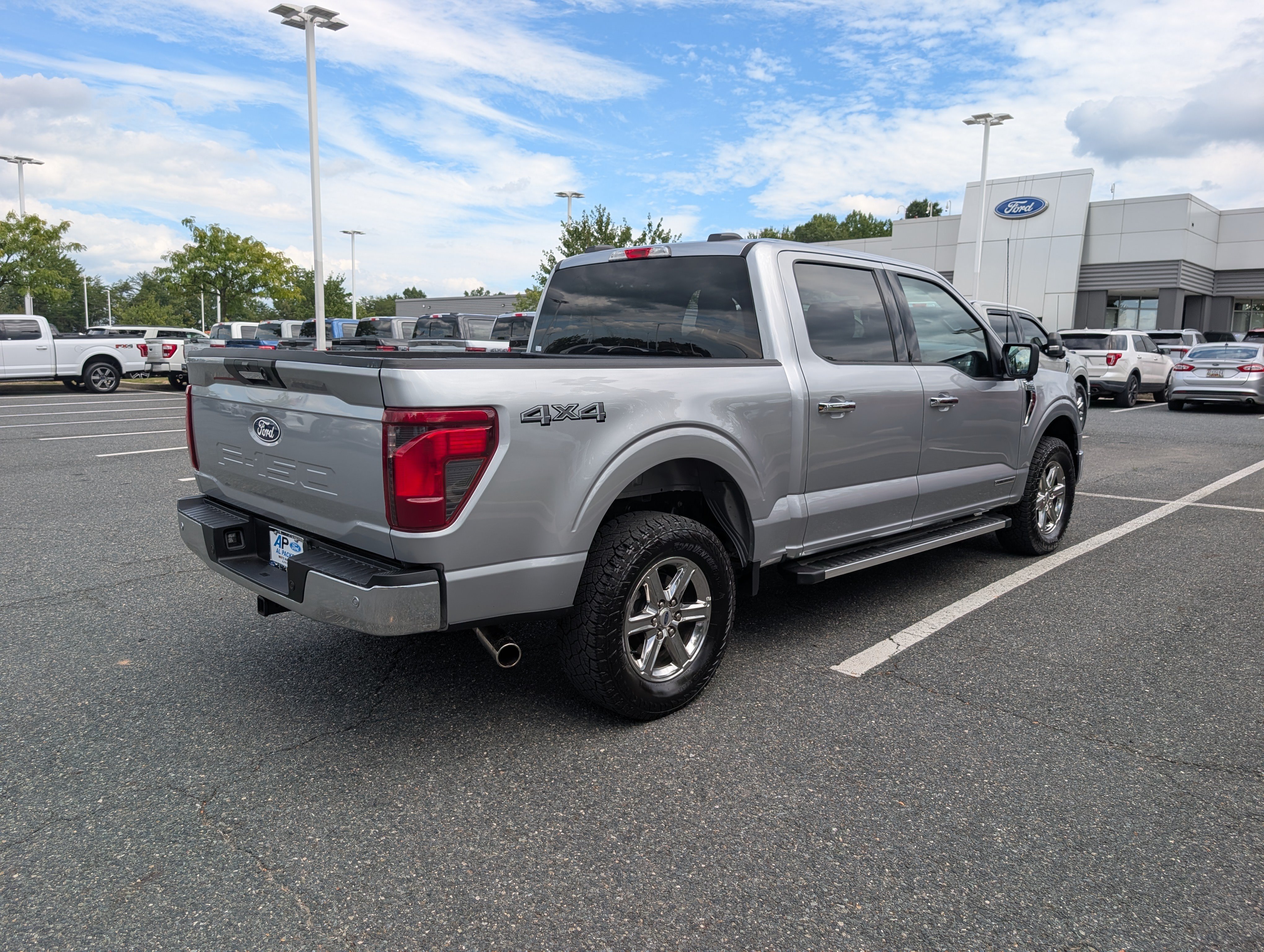 Certified 2024 Ford F150 XLT w/ Mobile Office Package AWD/4WD image 4