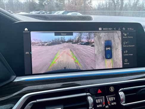 Used 2023 BMW X5 xDrive45e image 19