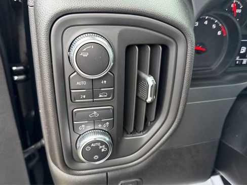 New 2025 GMC Sierra 1500 Pro w/ Graphite Edition image 18