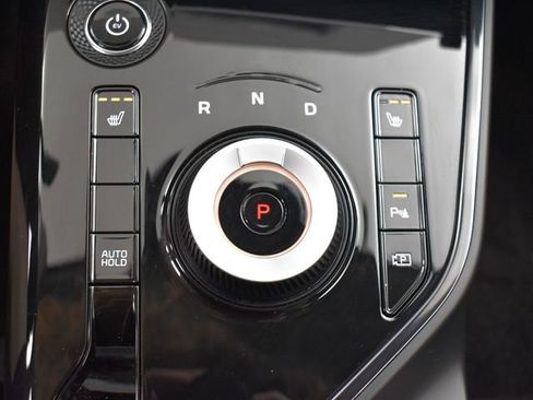 Certified 2025 Kia Niro Wind image 21