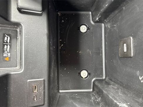 Used 2025 GMC Sierra 3500 Denali image 33