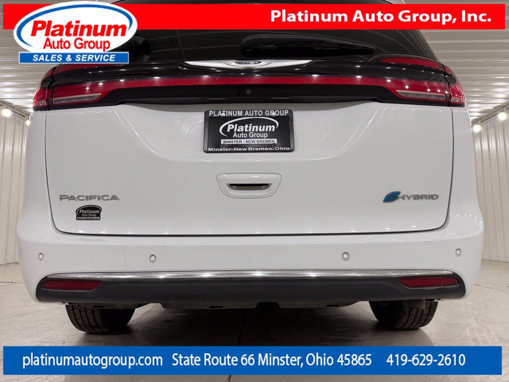 Used 2023 Chrysler Pacifica Limited FWD image 59