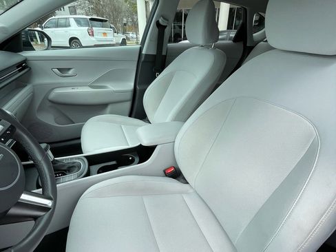 Used 2024 Hyundai Kona SEL image 21