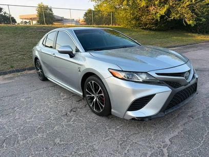 Used 2018 Toyota Camry SE