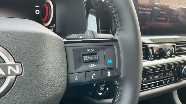 New 2026 Nissan Pathfinder SL FWD image 12