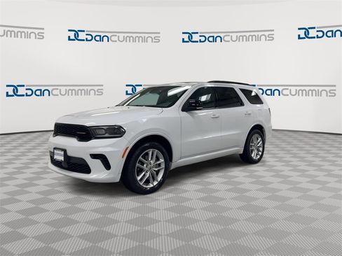 Used 2024 Dodge Durango GT image 4