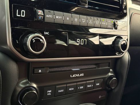 Used 2023 Lexus GX 460 Premium w/ Premium Package AWD/4WD image 27