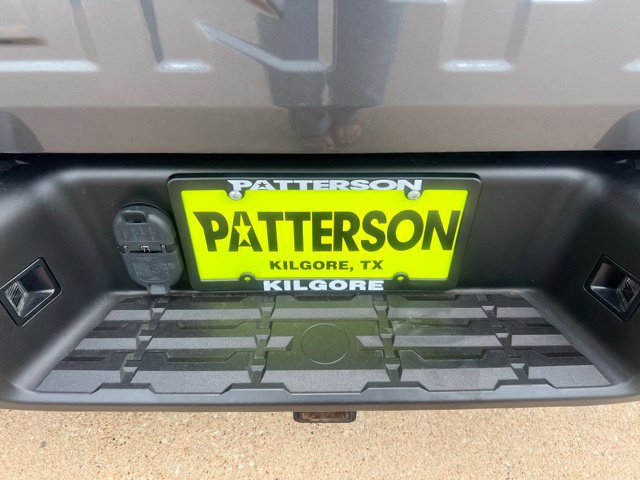 Used 2025 Nissan Frontier SV w/ SV Convenience Package RWD image 9