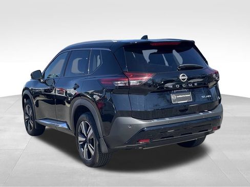 Certified 2023 Nissan Rogue SL w/ SL Premium Package AWD/4WD image 5