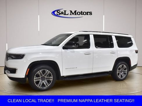 Used 2023 Jeep Wagoneer Series II AWD/4WD image 3