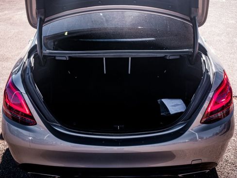 Used 2020 Mercedes-Benz C 300 4MATIC Sedan image 35