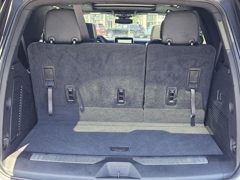 Used 2023 Chevrolet Tahoe Z71 AWD/4WD image 12