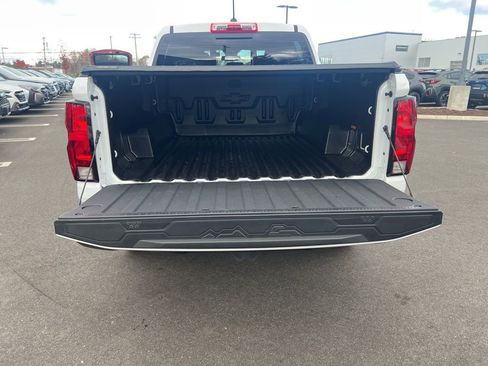 Used 2025 Chevrolet Colorado W/T image 38
