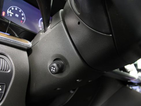 Used 2022 Jeep Grand Wagoneer Series I image 29