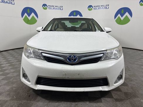 Used 2012 Toyota Camry XLE w/ Leather Pkg FWD image 3