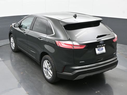 Used 2022 Ford Edge SEL image 33