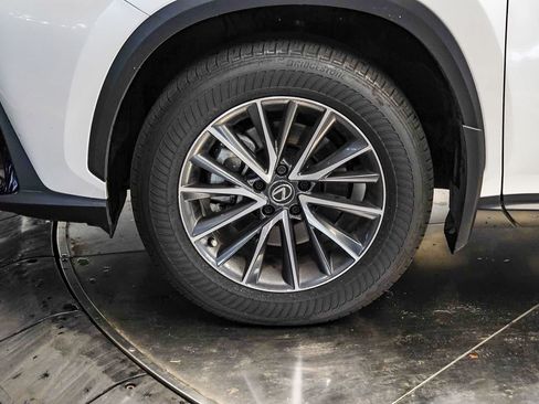 Used 2025 Lexus NX 350h AWD w/ Premium Package image 9