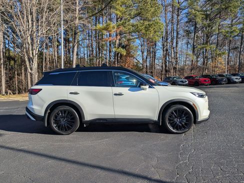 Used 2024 INFINITI QX60 Autograph w/ Cargo Package image 4