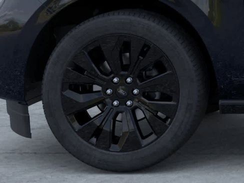 New 2025 Ford Expedition Max Platinum w/ Stealth Appearance Package image 19