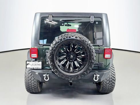 Used 2012 Jeep Wrangler Unlimited Sport w/ Connectivity Group AWD/4WD image 7