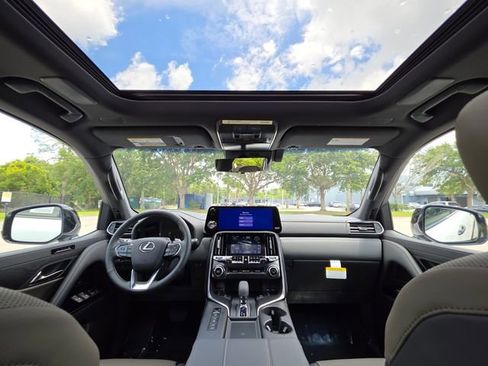 New 2026 Lexus LX 700h Overtrail AWD/4WD image 21
