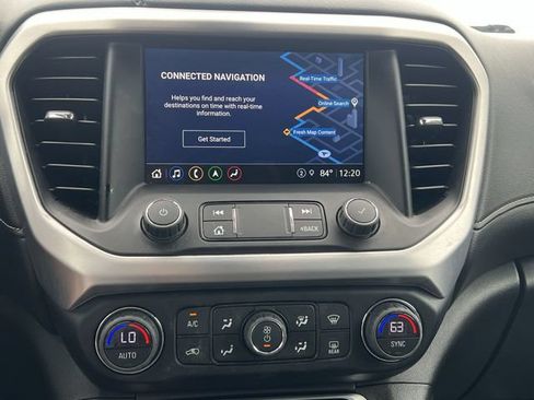 Used 2023 GMC Acadia SLT FWD image 20