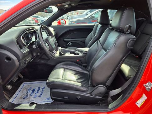 Used 2018 Dodge Challenger GT image 15