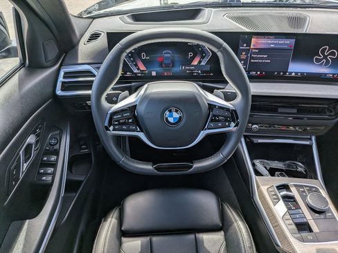 Used 2025 BMW 330i Sedan RWD image 16