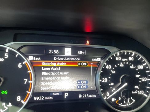 Used 2023 Nissan Rogue SL w/ SL Premium Package AWD/4WD image 10