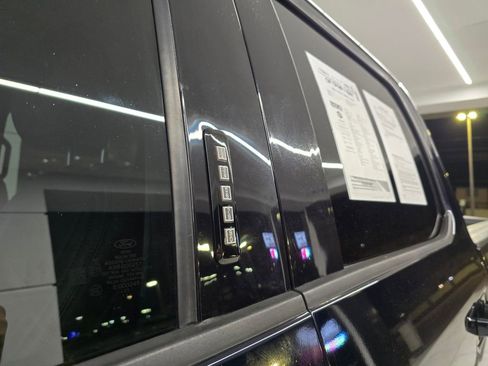 Used 2021 Ford F250 Lariat image 14