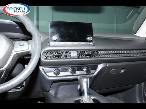 Used 2024 Honda HR-V LX image 25