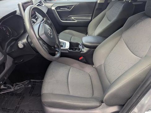 Used 2024 Toyota RAV4 XLE image 15