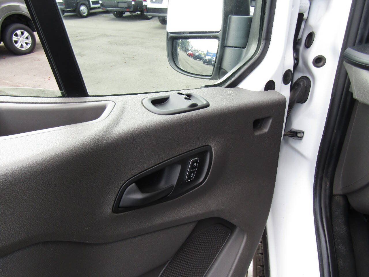 Used 2024 Ford Transit 250 148 Medium Roof Extended AWD image 18