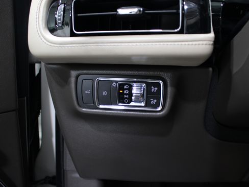Used 2021 Lincoln Aviator Reserve w/ Equipment Group 201A AWD/4WD image 10