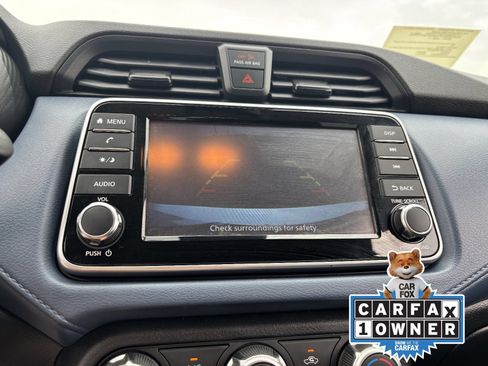 Used 2025 Nissan Versa SV w/ Trunk Package FWD image 24