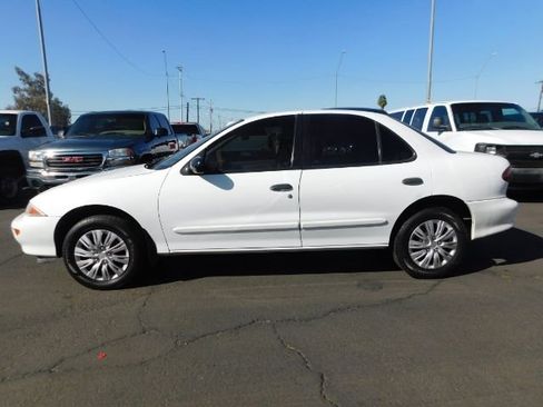 Used 1996 Chevrolet Cavalier LS image 4