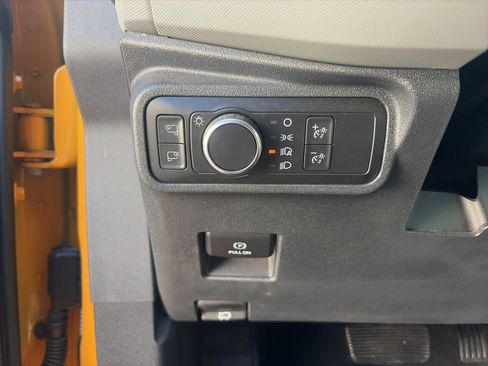 Used 2021 Ford Bronco Badlands image 15