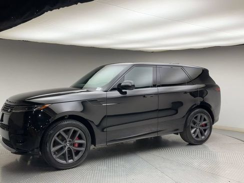 Used 2024 Land Rover Range Rover Sport Dynamic SE AWD/4WD image 6