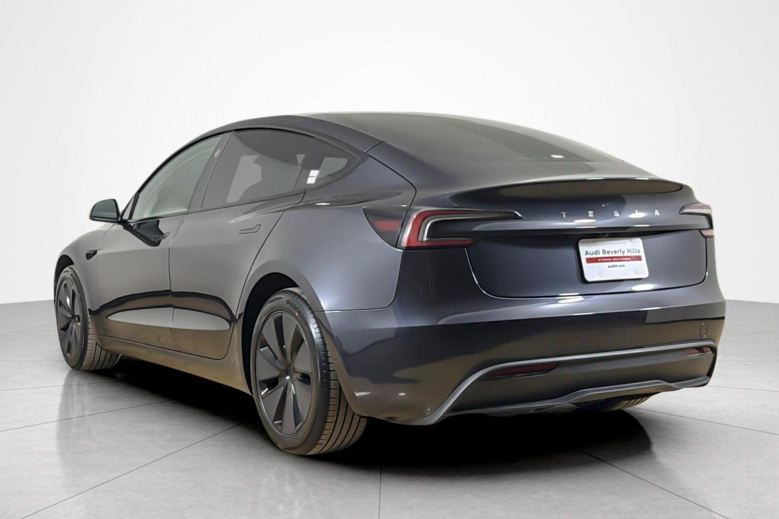 Used 2025 Tesla Model 3 Long Range RWD image 3